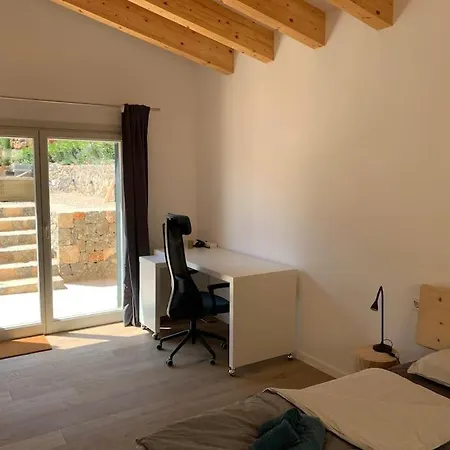 Casa Suliar Mit Gemeinschaftspool Und Panoramahafenblick *