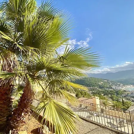 Casa Suliar Mit Gemeinschaftspool Und Panoramahafenblick