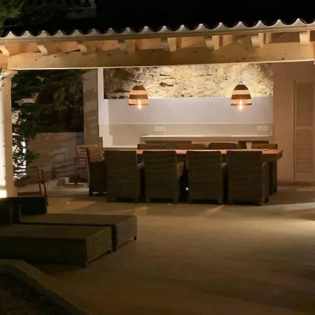 Casa Suliar Mit Gemeinschaftspool Und Panoramahafenblick וילה *